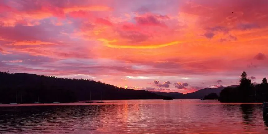 Evening cruise on Windermere
