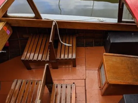 Boat for sale inline 03