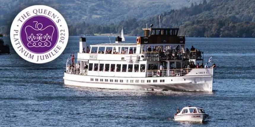 Ship salute news image 01