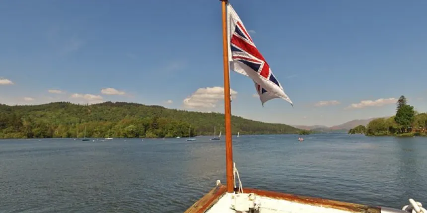 Flying the flag news 01