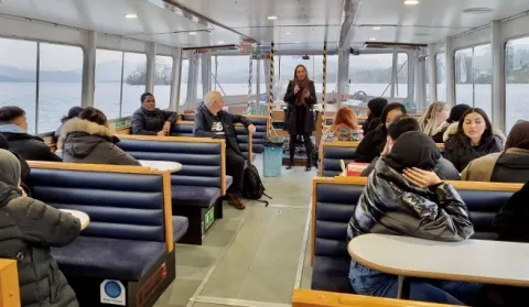 Floating lecture hall news images web 02