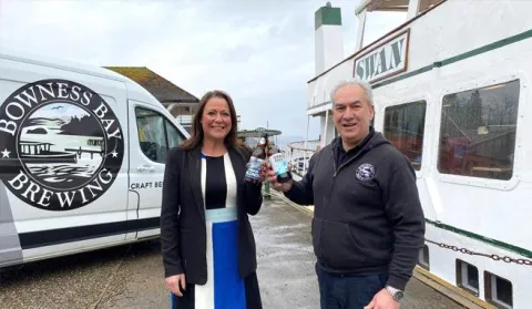 Beer on swan news image 02 opt