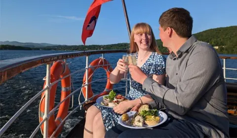 More buffet cruise news 04