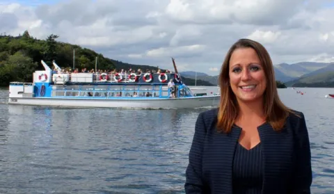 Flying the flag news 02