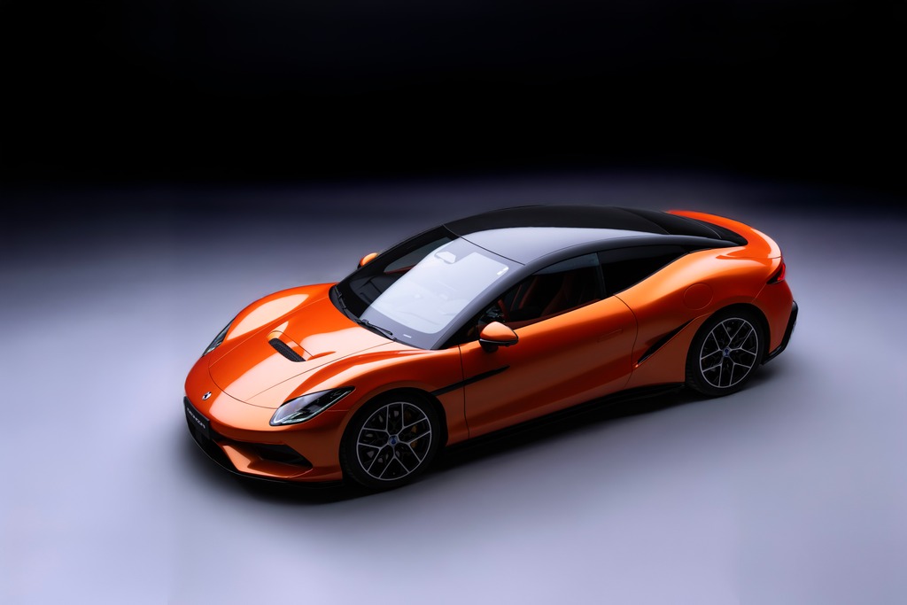 DENZA Z Coupe