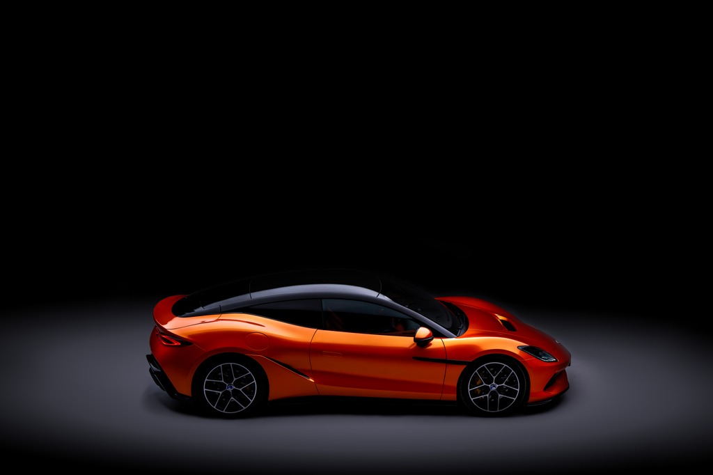 DENZA Z Coupe