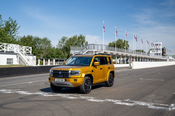 DENZA makes European SUV debut with new BAO 5
