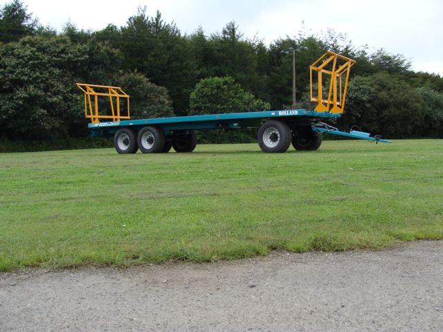 Flat bed trailers