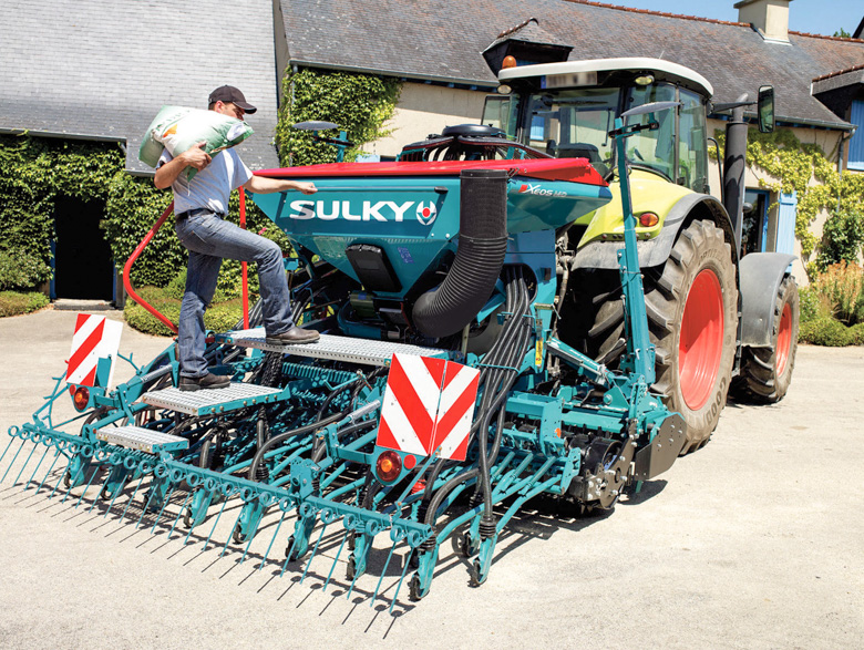 Xeos MD/HD pneumatic seed drill