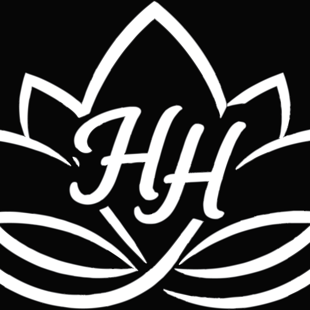 Heather Holmes Studio logo