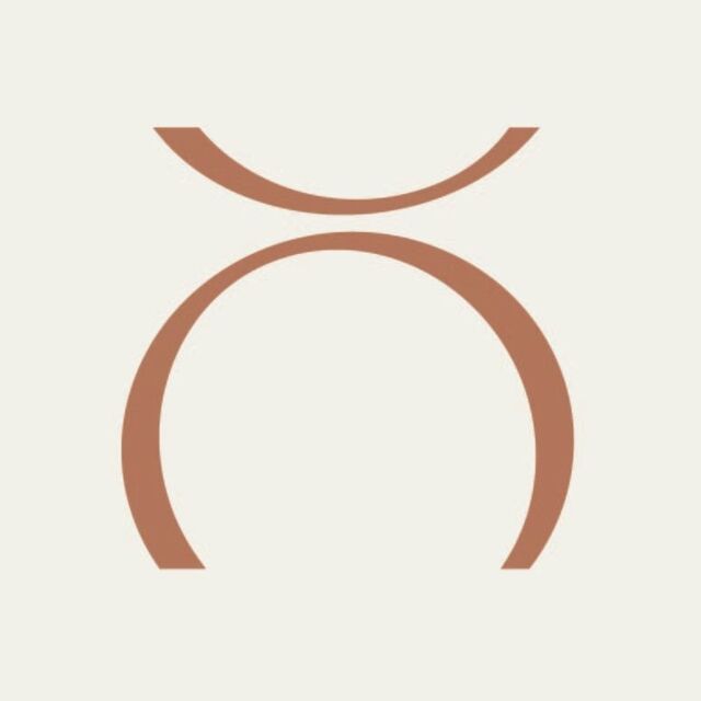 Sorella Studio &  Healthy Bar logo