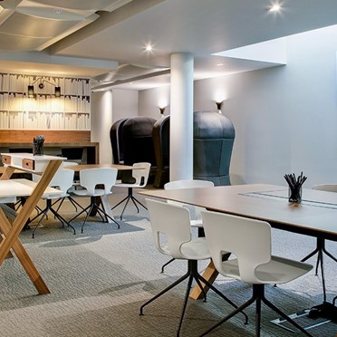 serviced-office-Grosvenor Hill - W1K (CO-WORKING)-London-W1K 3QT-picture-3