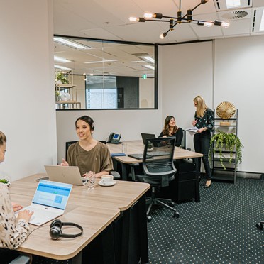 Santos Place, 
32 Turbot Street