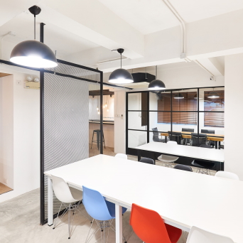 511 Queen's Road West