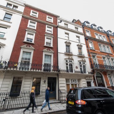 12 Bolton Street - W1J