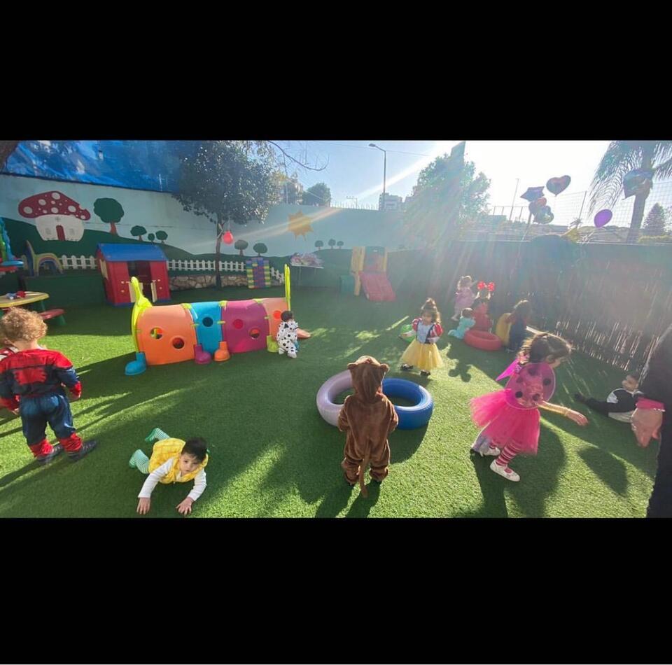 גן הגן האדום, אנצו סירני 2, כפר סבא