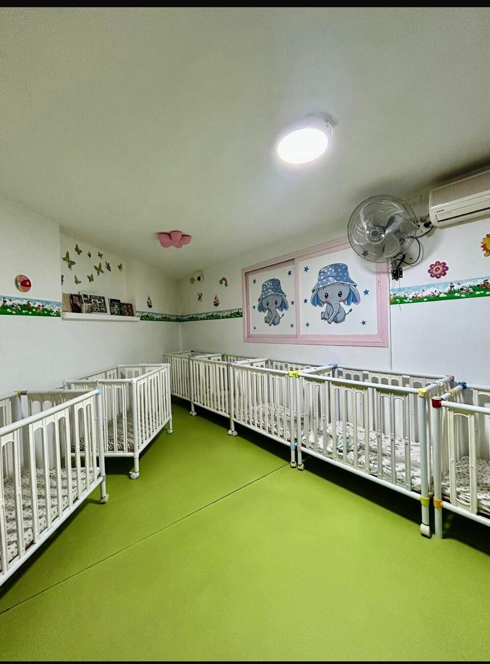 גן הגן האדום, אנצו סירני 2, כפר סבא