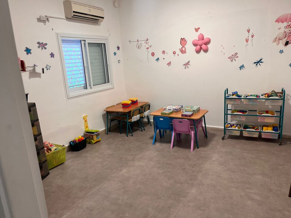 גן בייביקט, מוצא 8, רמת גן