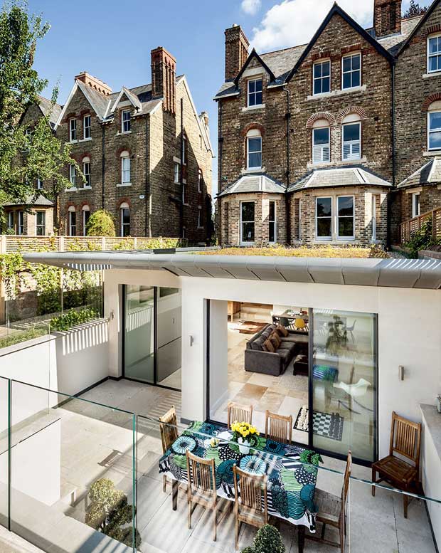 exterior of this build with basement extension