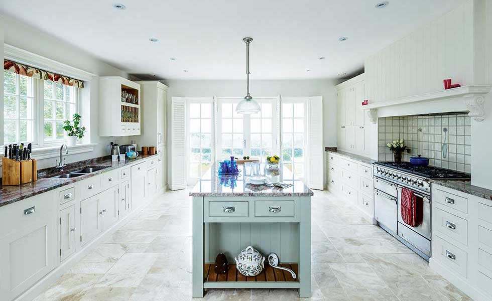 25 great country style kitchens homebuilding renovating