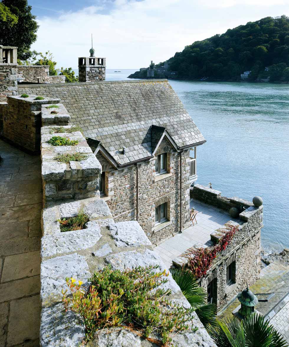 Inverdart Boathouse viewed from the top turret