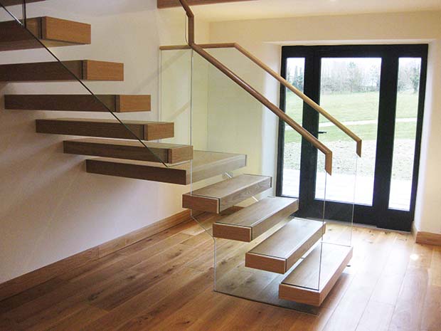 Floating oak staircase