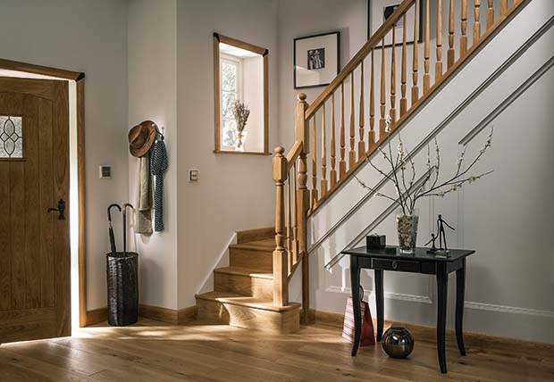 Cheshire Mouldings' Warwick wooden balustrade with spindles
