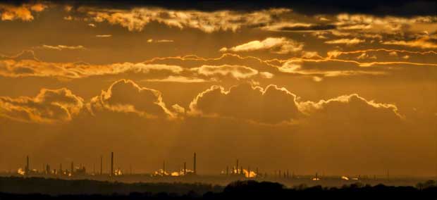 Solar versus Oil