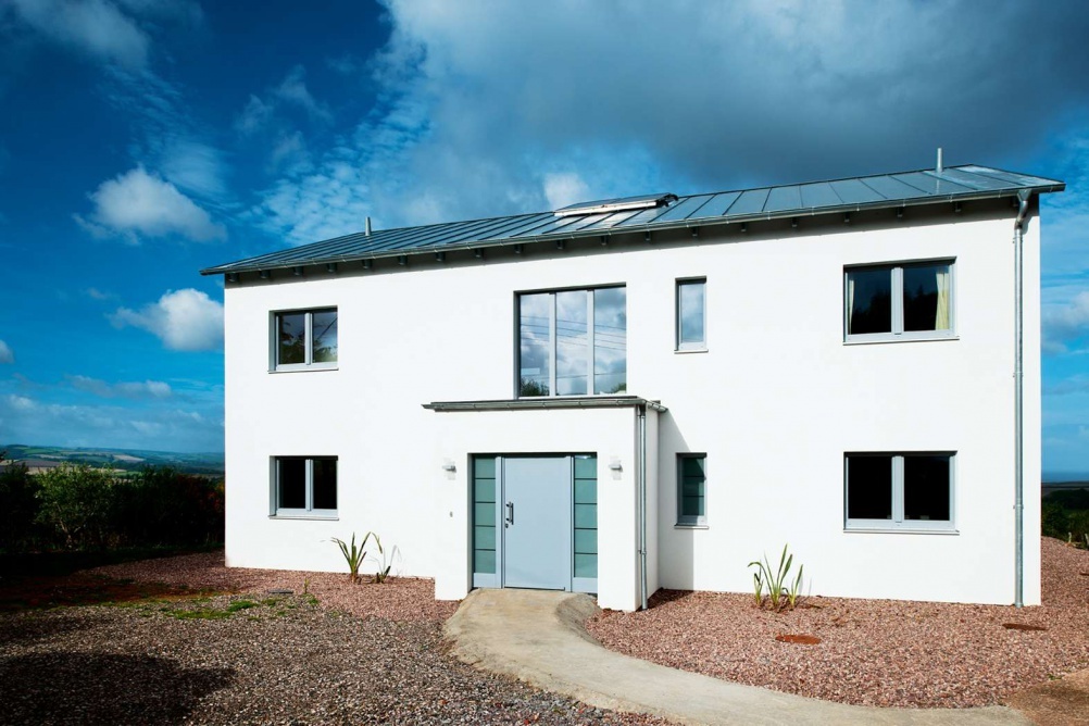 white render exterior passivhaus