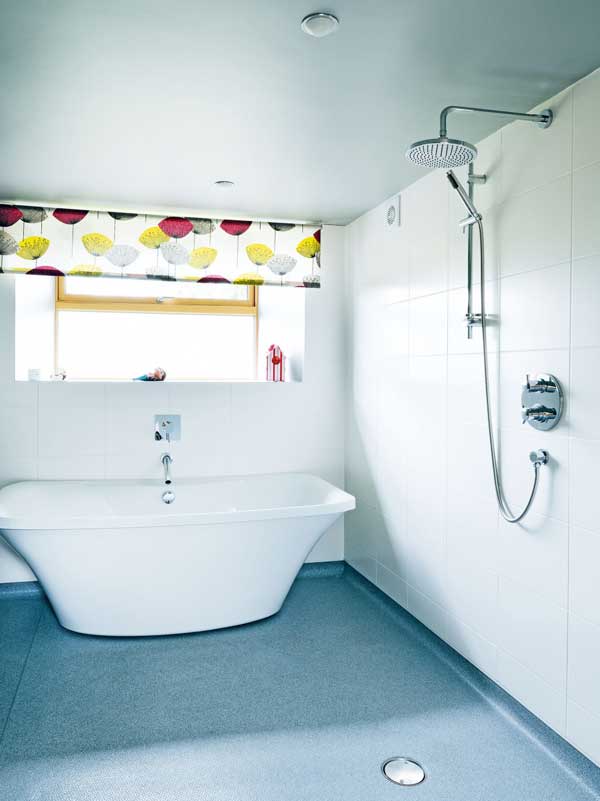 Family bathroom/wetroom