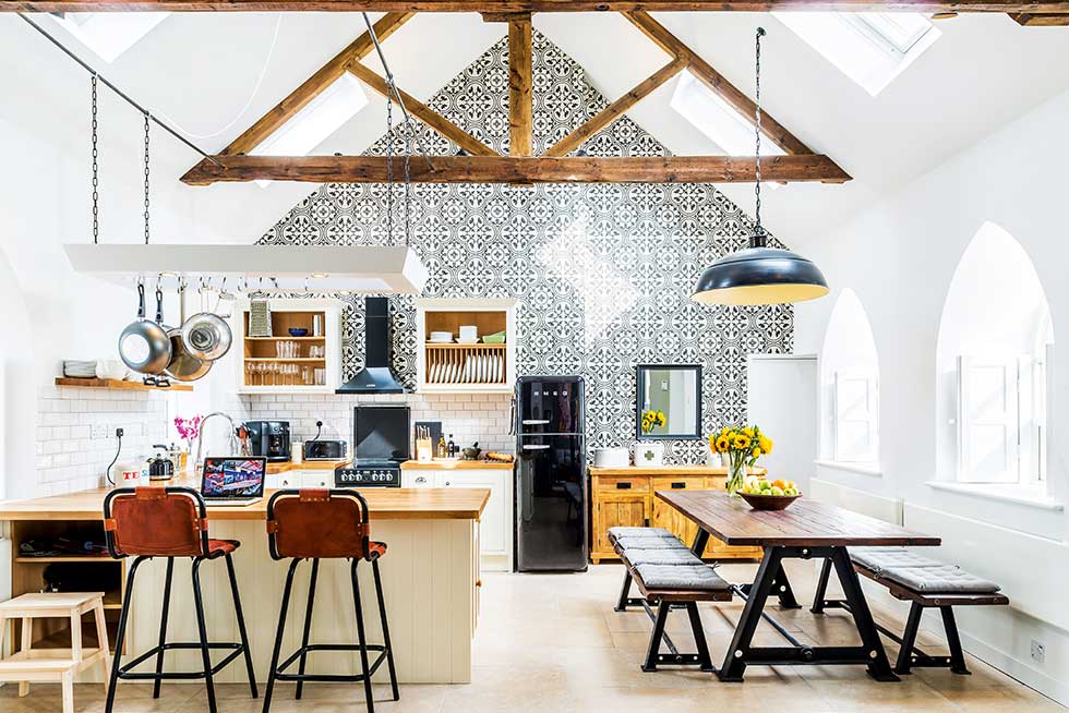 camenzind-converted-chapel-kitchen-diner