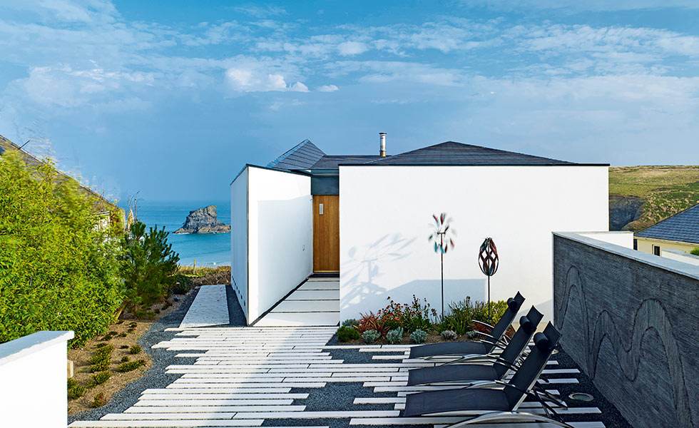 cliff top home contemporary exterior