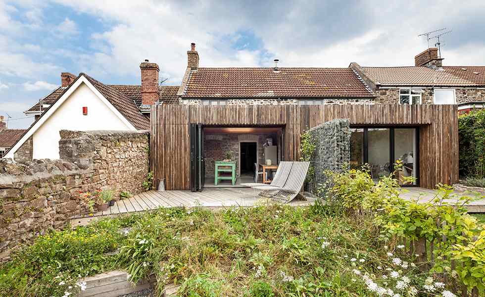 Rear-elevation-of-cottage-with-modern-extension