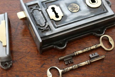 the period ironmonger lock and key