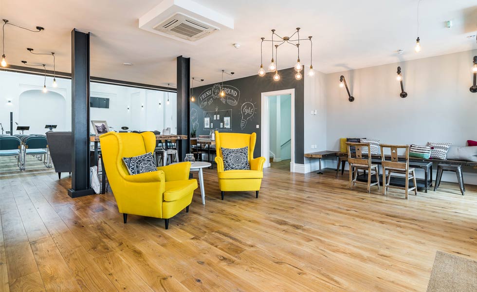 peak oak solid oak flooring cafe