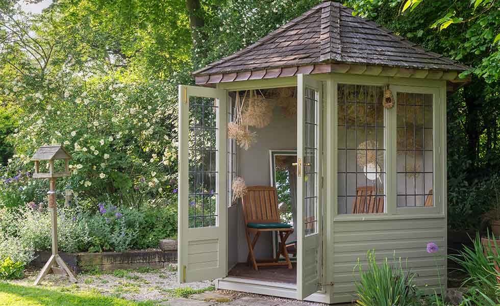 treatex Summer house finished in Battleship Grey
