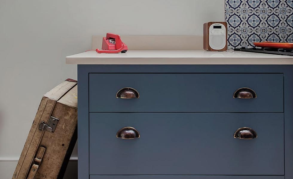 blue-drawer-British