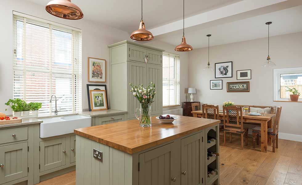 Open plan kitchen diner