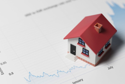 How big is the average self build?