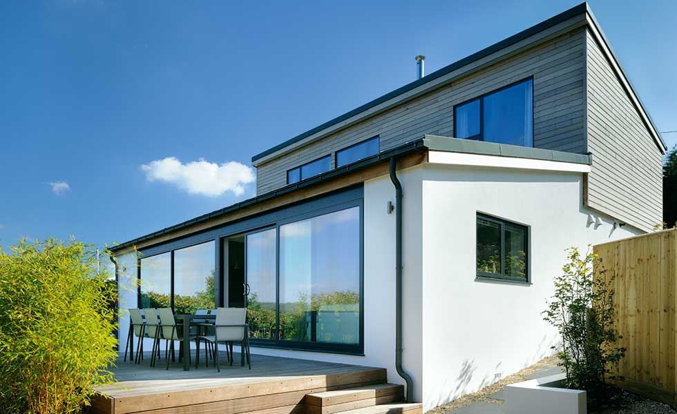 Contemporary bungalow renovation and extension