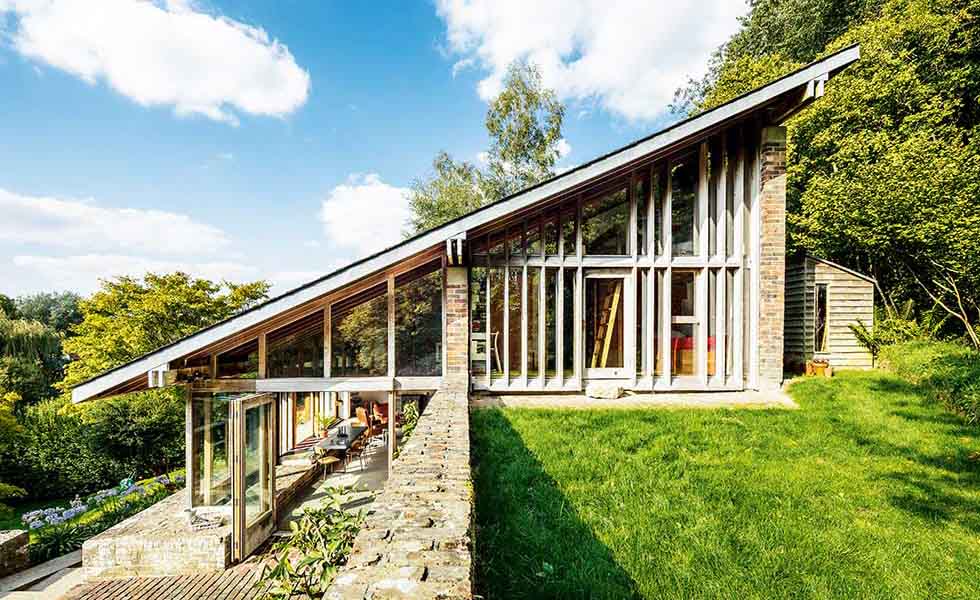 Sloping roof on 1960s renovation in Wiltshire