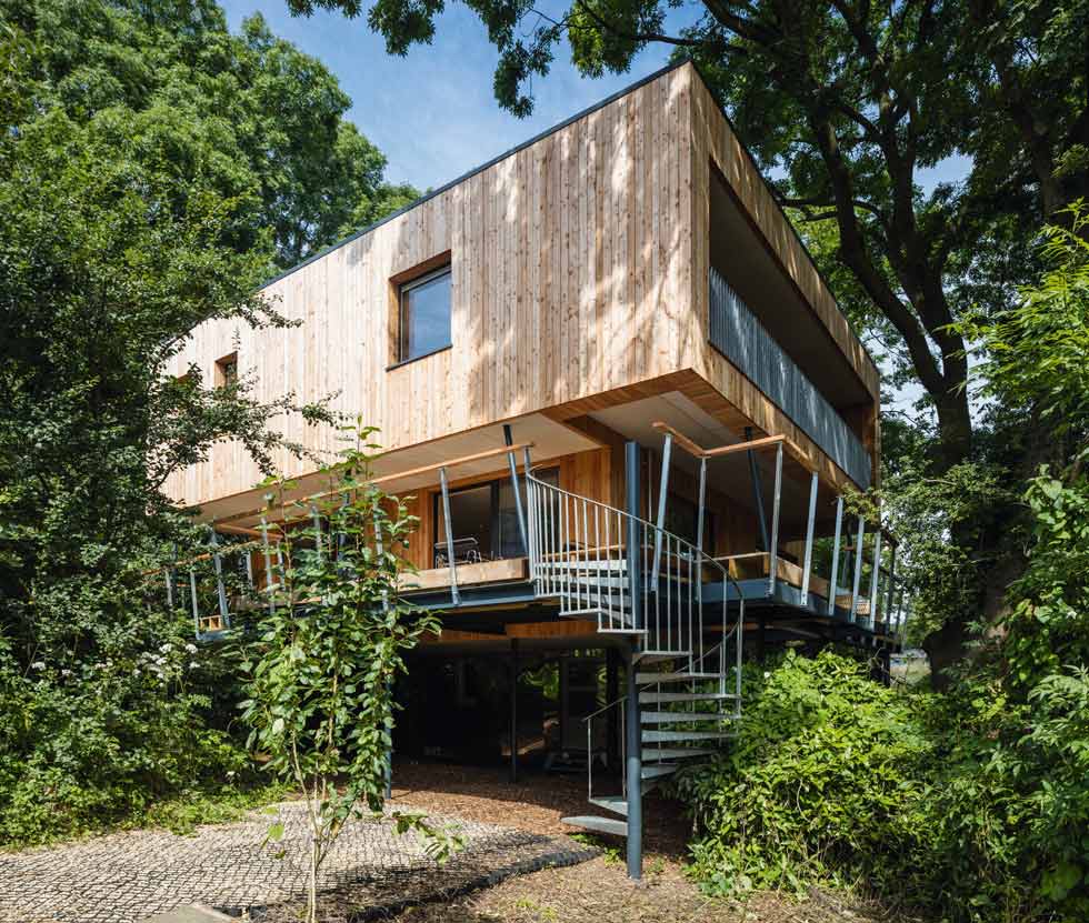 Passivhaus Treehouse self build features spray foam insulation