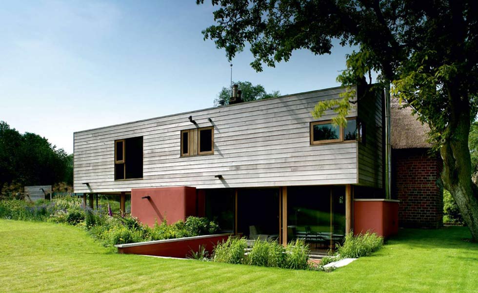 Timber frame extension to traditional-style cottage