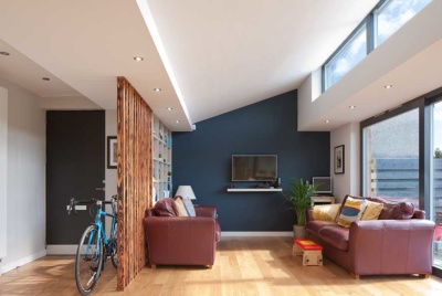 open-plan-living-room-in-an-accessible-bunaglow