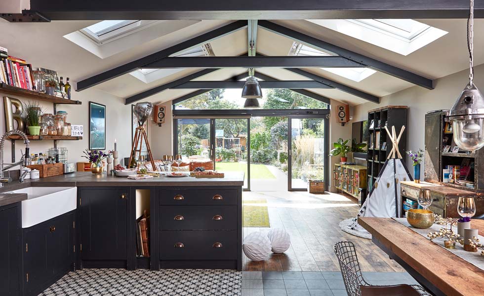 Aluminium bi fold doors from Kloeber