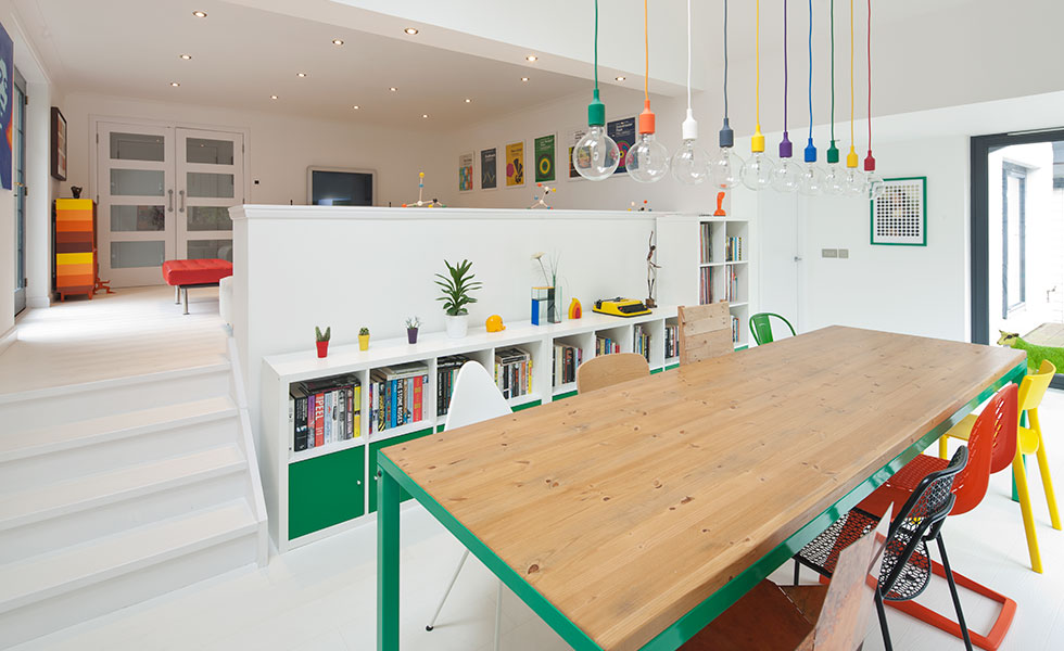 Split level kitchen diner