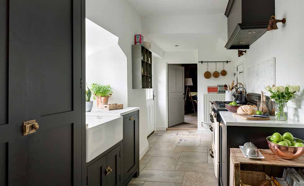 Characterful Cottage Renovation On A Limited Budget Homebuilding