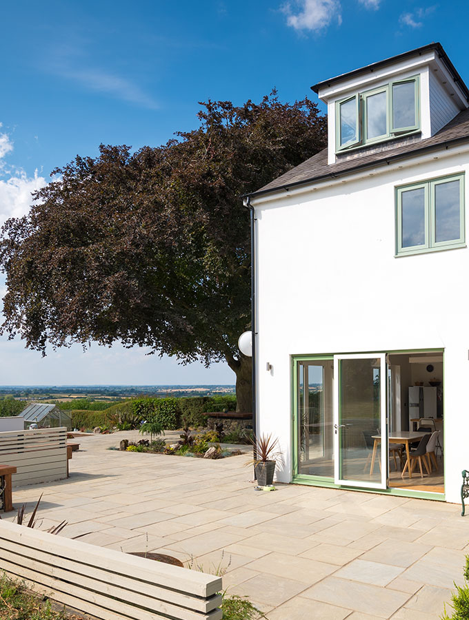 aluminium green bifold doors