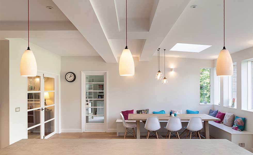 Open plan modern kitchen diner
