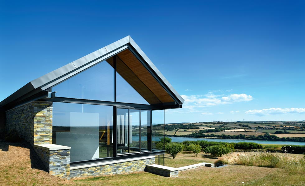 overhanging gable on Stan Bolt-designed home in Cornwall